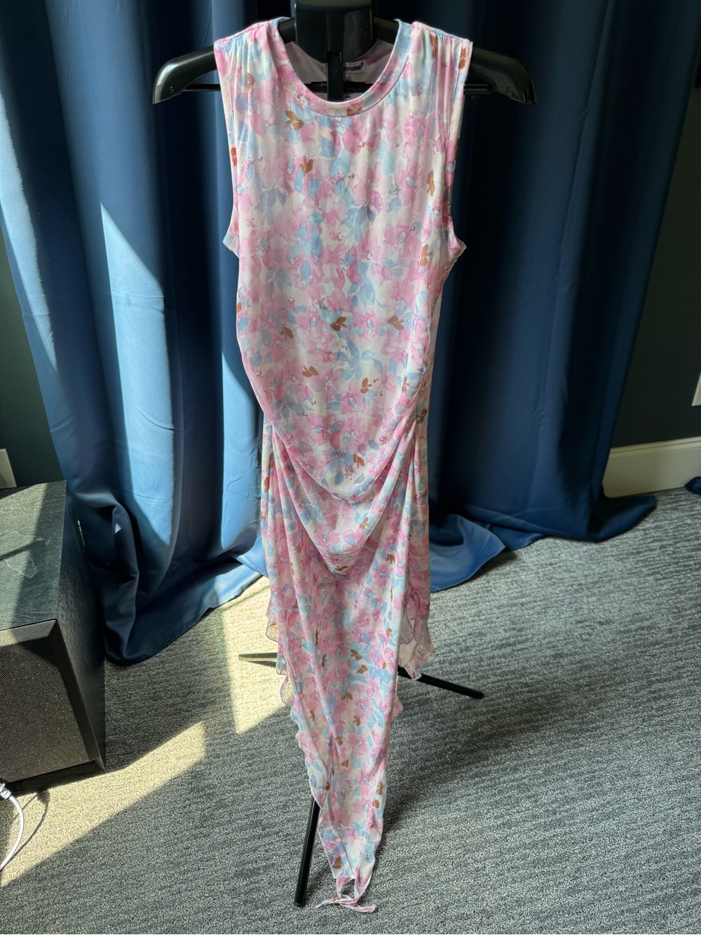 Charlotte Russe Pink Blue Abstract Floral Ruched Sleeveless Dress Size Small